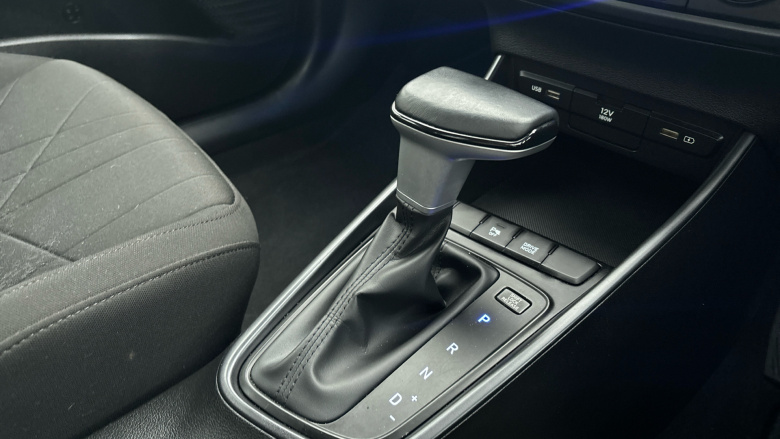 Hyundai BAYON 1.0 TGDi 48V MHEV SE Connect 5dr DCT Petrol Hatchback